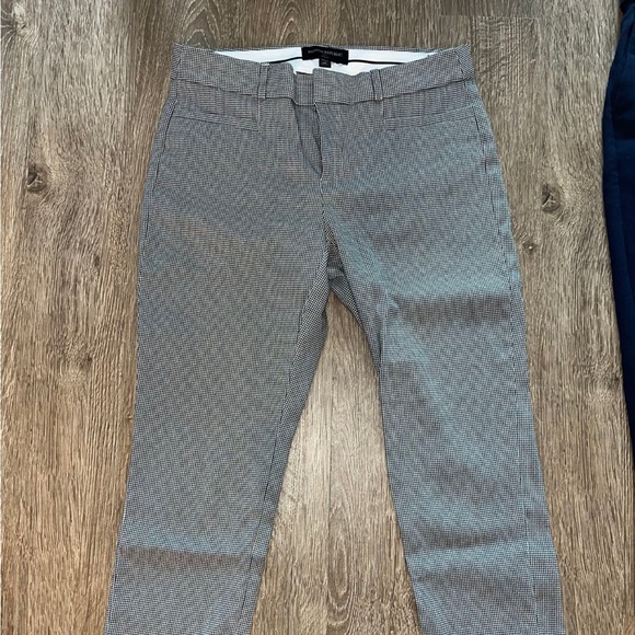 💛 bundle for $15- Banana republic- Pants - Picture 2 of 9